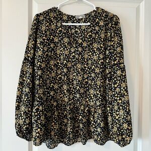 Pleione V Neck Floral Top